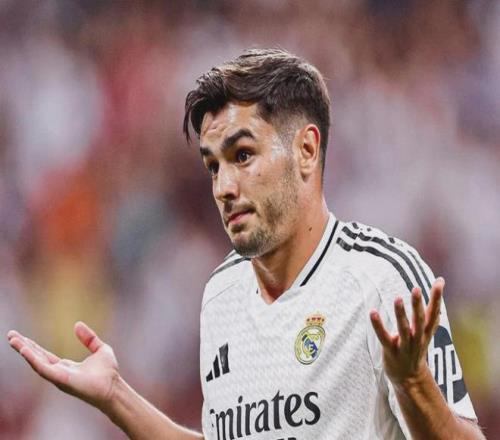 洛夫顿运球,争议解析,违规真相揭,立博体育官网,立博体育直播,体育赛事直播,足球直播